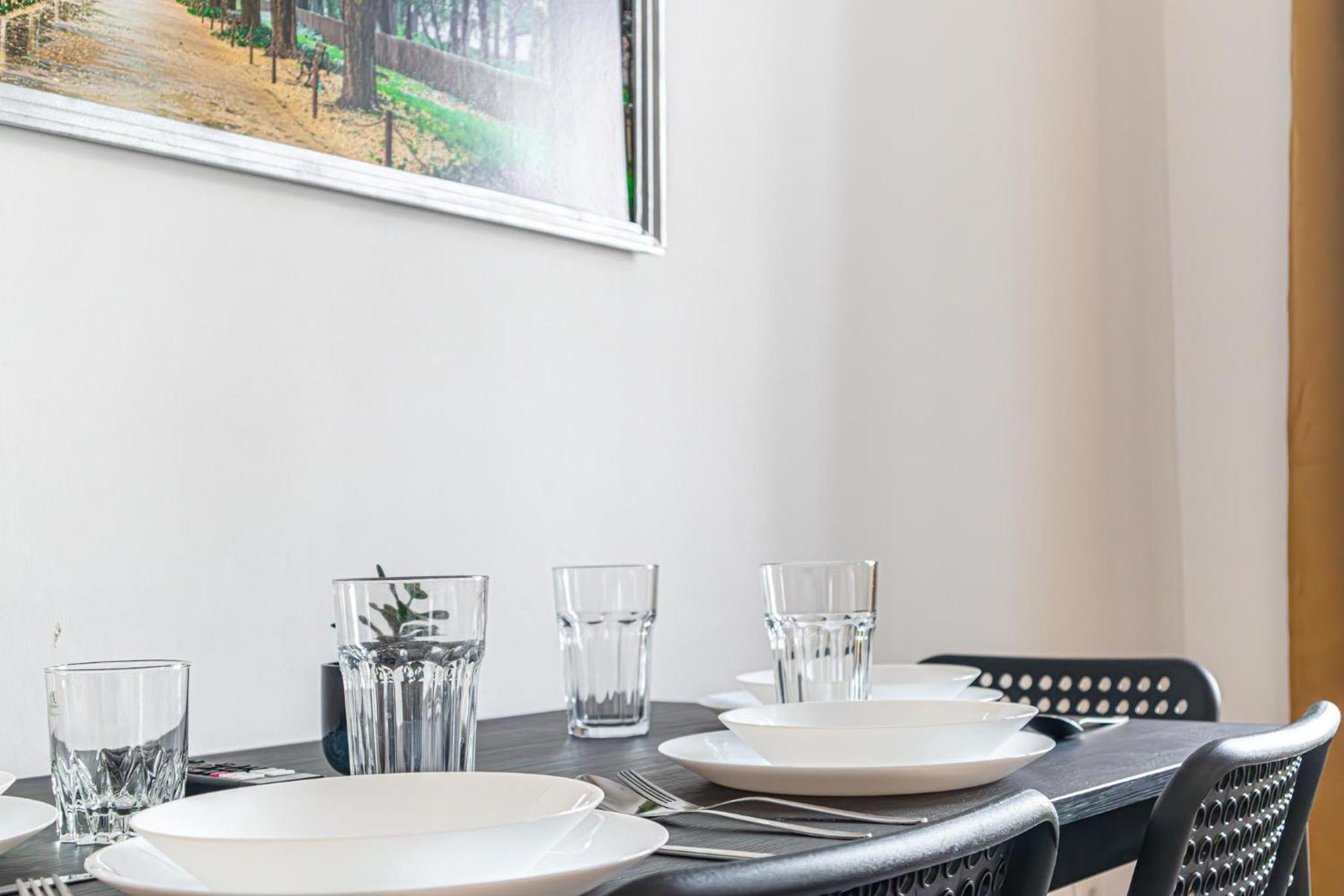 Apartamento Inviting 1br Apt-near U6 Station Am Schoepfwerk